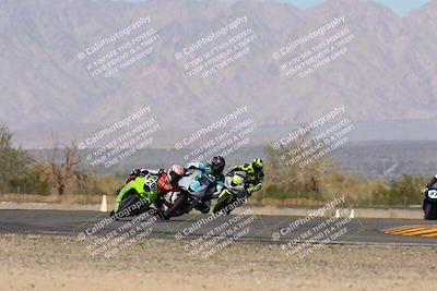 media/Oct-30-2022-CVMA (Sun) [[fb421c3cec]]/Race 10 Supersport Middleweight Shootout/